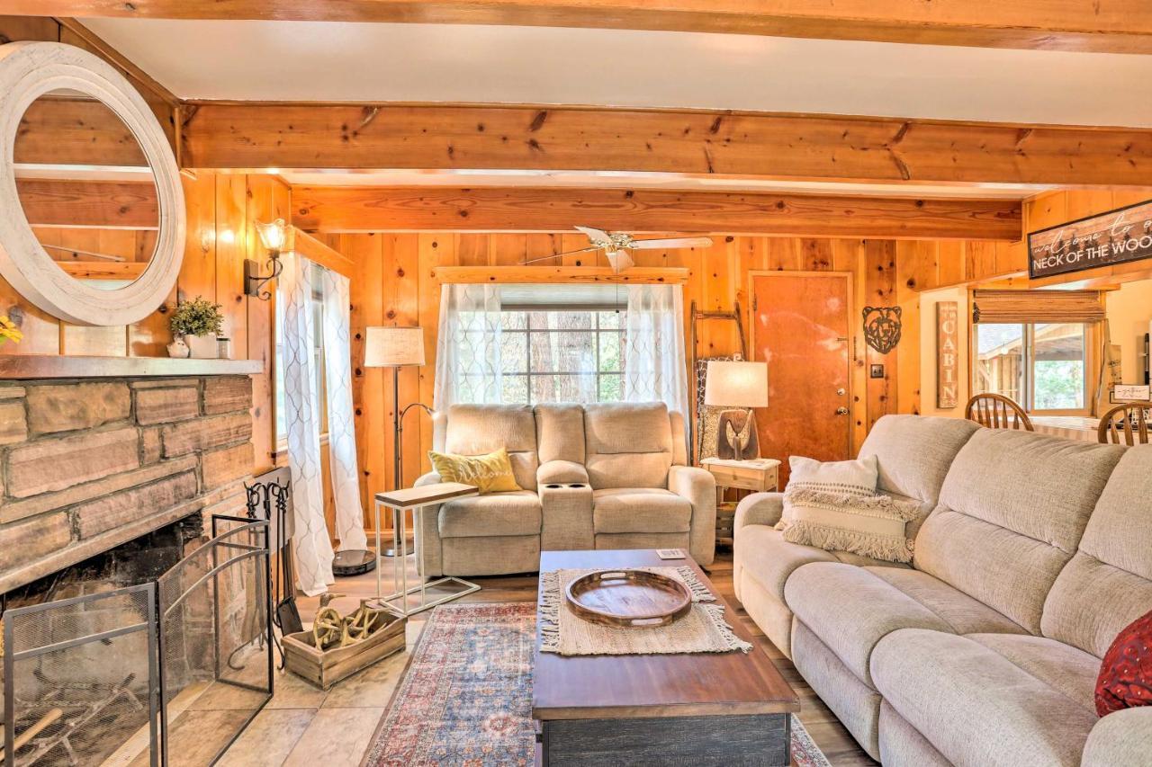 Wrightwood Cabin With Cozy Interior! Kültér fotó